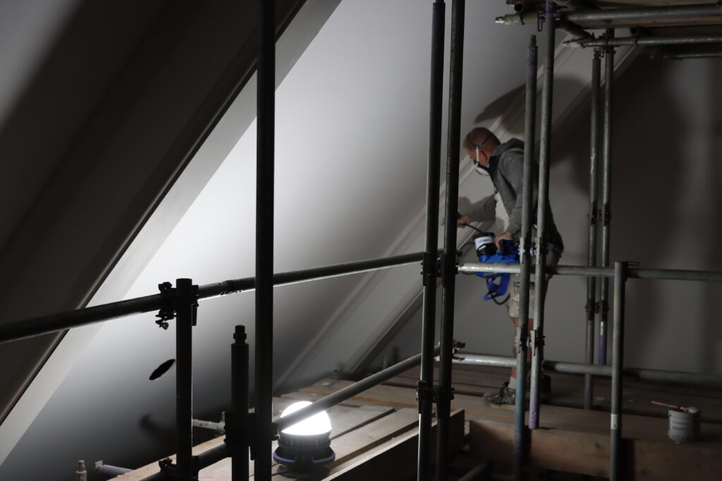 250926-Plafond-spuiten (1)