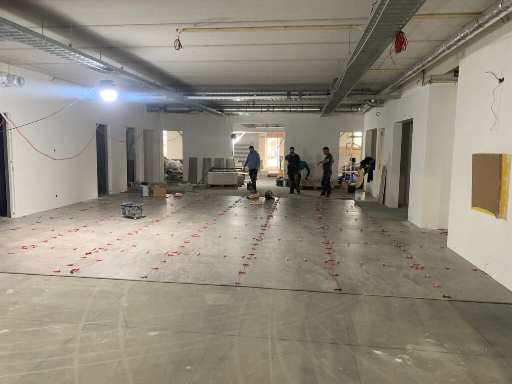 251126-Tegelvoer-hal (1)